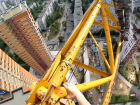 Руферы сняли видео на кране высотой 115 метров в Волгограде 