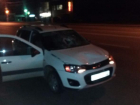 Мужчина погиб под колесами Lada Kalina на ночной дороге Волгограда