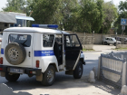 31-летний житель Волжского с гранатой и пистолетом угрожал посетителям кафе в Камышине