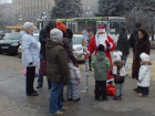 Снегурочки и Деды Морозы три дня будут дарить новогоднее настроение жителям Волгограда