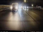 Безумный обгон Toyota попал на видео в Волгограде