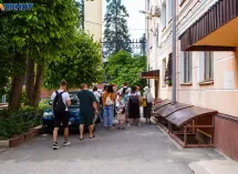 Как живут в самом топовом месте Волгограда – Дом Павлова: двор-крохотка и постоянные экскурсии