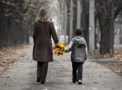 Детский сад моего сына уже «проводил», а школа не принимает, - жительница Волгограда