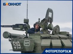 Танковый биатлон в объективе фотографа: под Волгоградом выбирают лучших танкистов