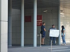 В Волгограде начались протесты против нечестных выборов в городскую думу