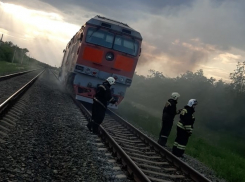 Появилось видео с места пожара пассажирского поезда Волгоград-Москва
