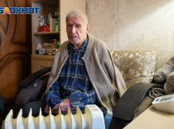 Держал над Рейхстагом знамя победы, а теперь мёрзнет в «сталинке»: в Волгограде 97-летний ветеран борется за тепло
