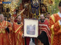 Крестный ход сменил маршрут после фекального потопа в Волгограде
