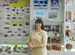 Начался судебный процесс над сельской учительницей, посмевшей написать жалобу на волгоградского чиновника