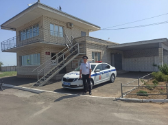 «Отца трясло так, что вот-вот и всё»: волгоградские полицейские спасли мужчину от смерти в пробке