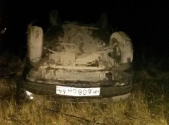 Пьяный водитель перевернул «Приору» на трассе Саратов - Волгоград, скрываясь от полицейских