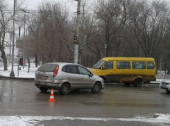 Влюбленную пару лихач сбил в Волгоградской области 