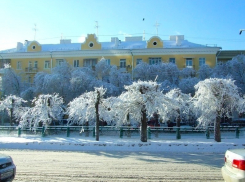 Волгоград перед Новым годом замело снегом 