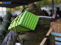 Мать погибшего в 2022 году на СВО волгоградца атаковали коллекторы