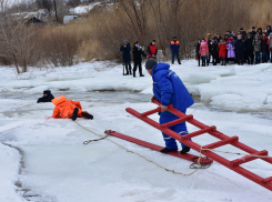 В Волгоградской области проходят рейды на замерзших водоемах