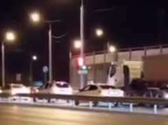Бороться с адскими заторами на Волгоградском мосту будут через прокурора 