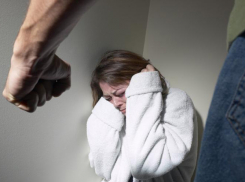 Под Волгоградом мужчина забил возлюбленную до смерти во время измены