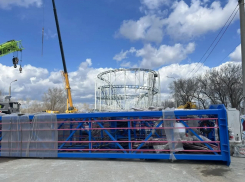 Из Китая в Волгоград прибыли новые аттракционы для парка в Красноармейской районе