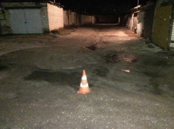 На юге Волгограда водитель иномарки сбил сторожа и скрылся