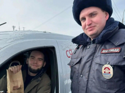 Госавтоинспекоры обескуражили волгоградских водителей перед 23 февраля