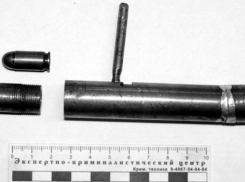 В Волжском 79-летний механик ответит за изготовленный 20 лет назад пистолет