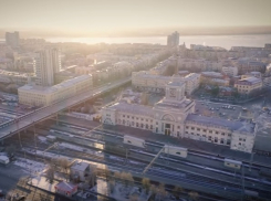 Рассвет над вокзалом Волгограда засняли с высоты птичьего полета