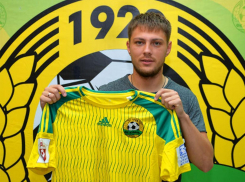 Воспитанник волгоградского футбола Олег Алейник отправился в Хабаровск