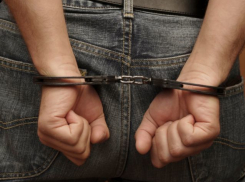 В Волгограде 17-летние рецидивисты второй раз за год угнали «Оку»