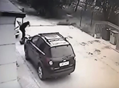 Жестокое избиение волгоградца попало на видео