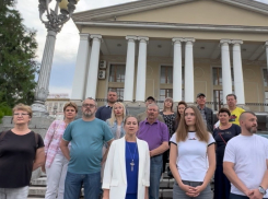 Волгоградцы попросили Путина ввести ночные патрули и прекратить череду праздников