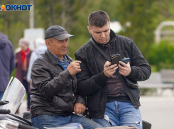 Часы необъяснимо перешли на пояс МСК+1 в Волгограде