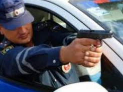 Под Волгоградом полицейские прострелили колеса нетрезвого водителя