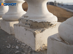 «Жить исключительно на госконтрактах»: любимая фирма волгоградских чиновников с нарушениями строит крытый футбольный манеж