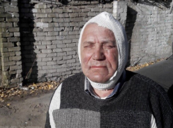 Неизвестный плеснул кислоту в лицо полковника в отставке в Волгограде 