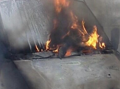 Из-за игр с огнем сгорела «Газель» в Волгограде 