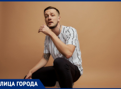 «Если ты поешь на русском, пробиться на зарубежные радиостанции невозможно», – музыкант из Волгограда Амир Brooxxy Мушич