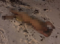 Мебель и мужчина выпали из многоквартирного дома в Волгограде