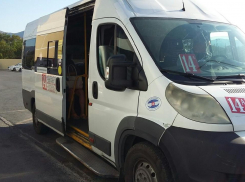 Отвергнутый девушкой волгоградец угнал маршрутку и поехал домой