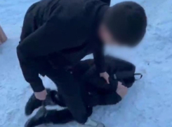 Жестокое избиение ребенка в Волгограде привлекло внимание Бастрыкина 