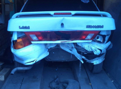 Волгоградец на Toyota протаранил ВАЗ-2115: есть пострадавшие