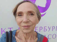 «Бедную женщину отовсюду гнали»: волгоградка с деменцией сутки скиталась по городу