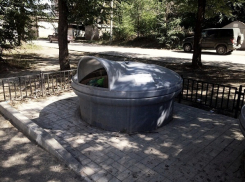 Инновационные мусорные контейнеры пришли в Волгоградскую область