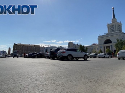 Штрафами за платную парковку массово возмущены жители Волгограда