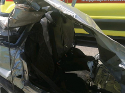 Погибла врач из Волжского вместе с мужем и сыном-младенцем: подробности страшного ДТП под Волгоградом