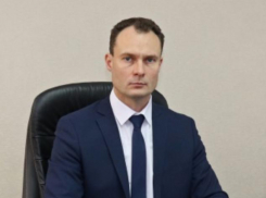 Служба судебных приставов разыскивает главу района под Волгоградом