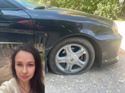 «Порез как от ножа»: машину общественницы трижды атаковали в Волгограде