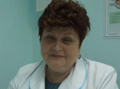 70-летняя терапевт поликлиники №22 Волгограда Клавдия Максименко умерла, заразившись коронавирусом