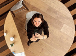 Легендарная волгоградская чемпионка Елена Исинбаева стала неспортивным тренером