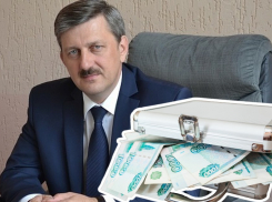 Мэр Волгограда Владимир Марченко с супругой заработал за год более 5,6 млн рублей