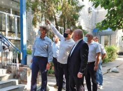 Спортшколу №1 в Волгограде отремонтируют к 1 ноября